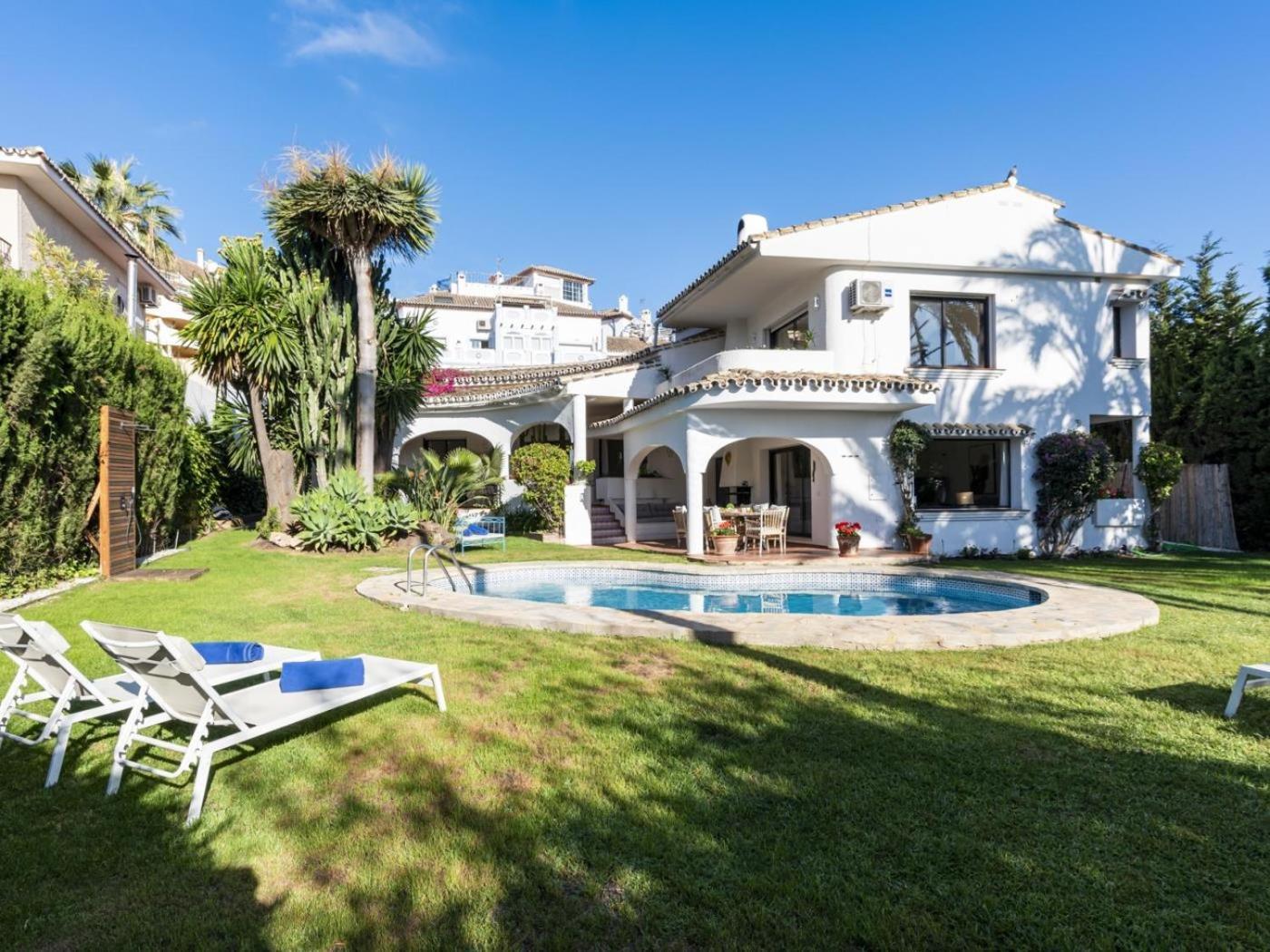 Byron, Private Pool, Walking Distance To Puerto Banus Marbella